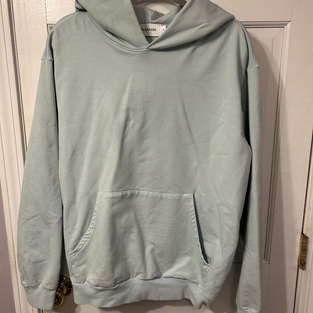Talentless Women’s Heavyweight Hoodie sz L